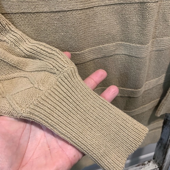 Liz Claiborne sweater🍂 - Picture 4 of 5